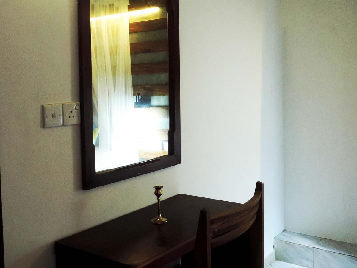 Primrose Guest House Unawatuna Eksteriør bilde