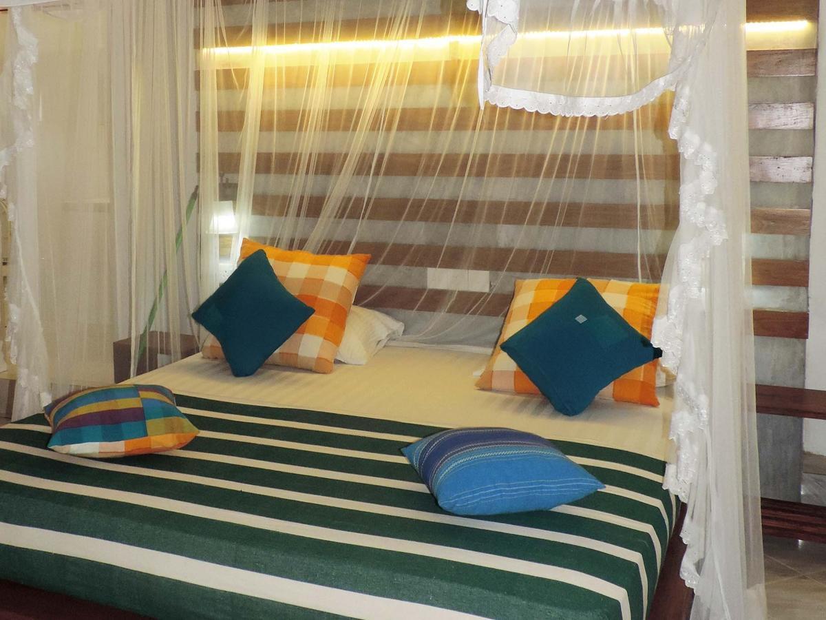 Primrose Guest House Unawatuna Eksteriør bilde