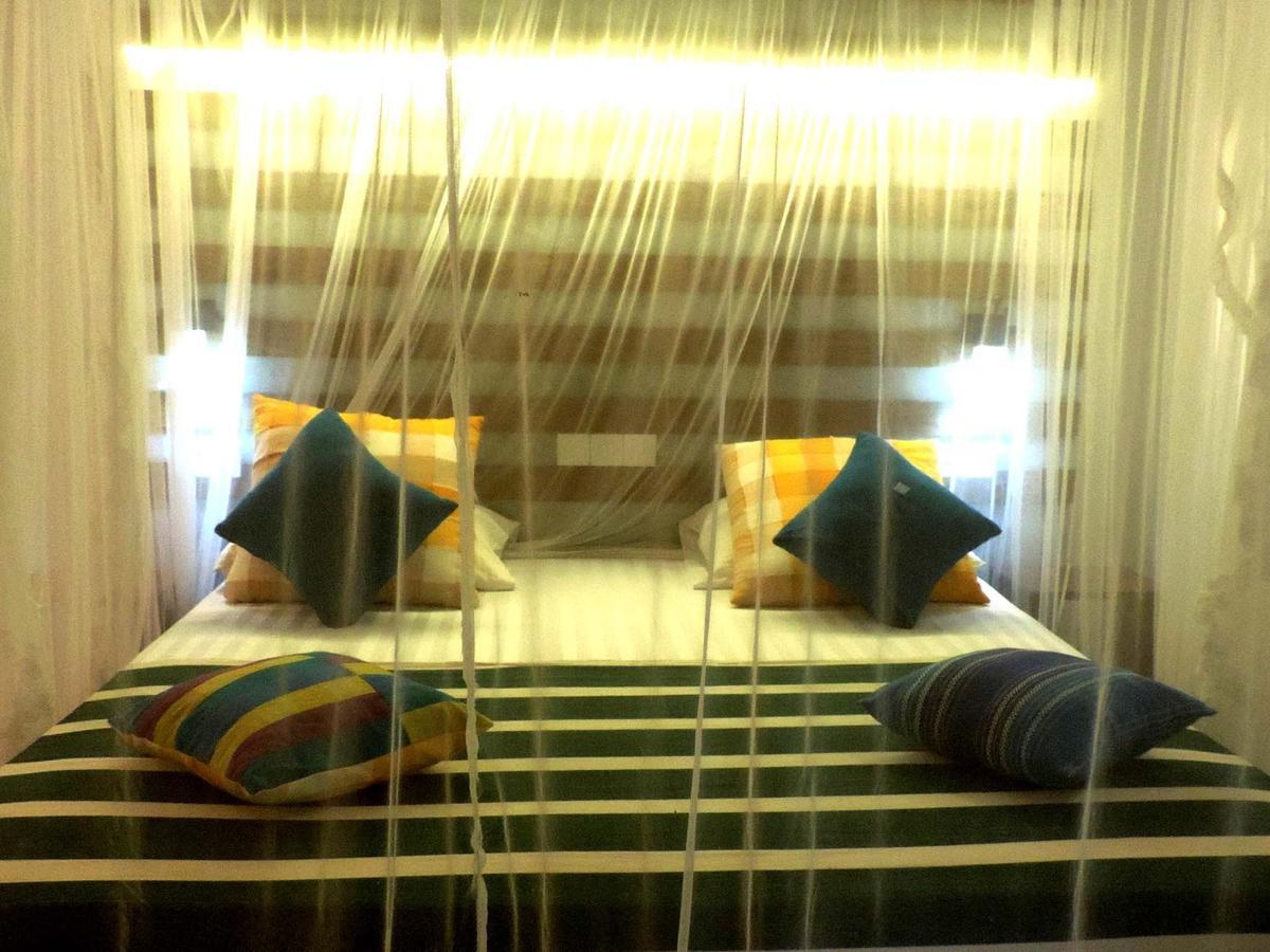 Primrose Guest House Unawatuna Eksteriør bilde
