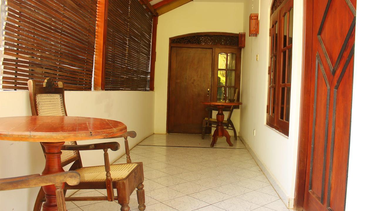 Primrose Guest House Unawatuna Eksteriør bilde