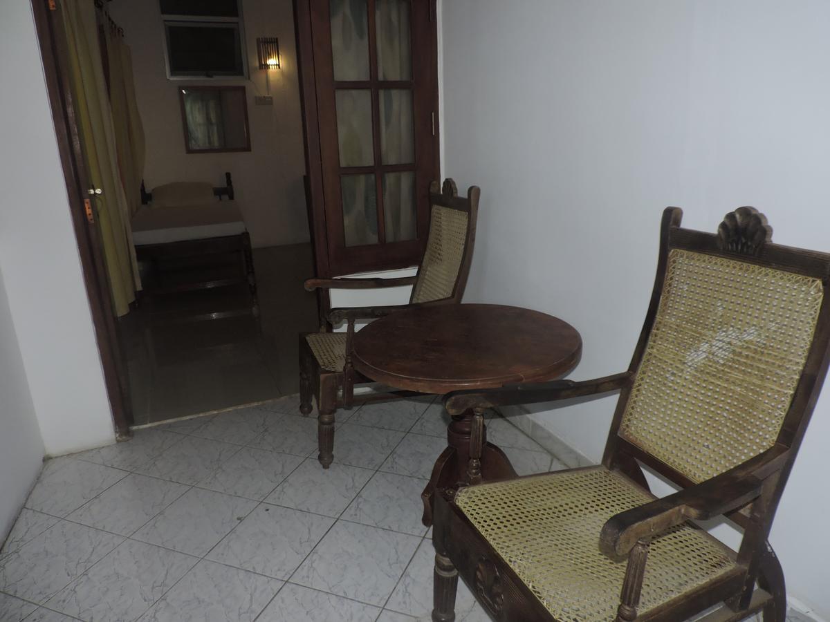 Primrose Guest House Unawatuna Eksteriør bilde